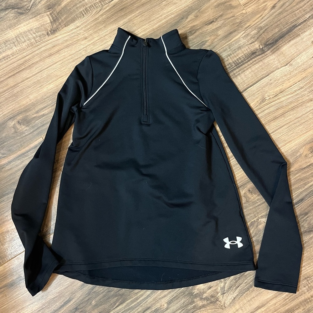 Girl’s Under Armour Cold Gear Pullover